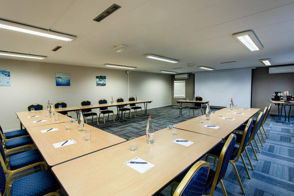 Salle de séminaire dans les Vosges - l'Orée du Bois à Vittel